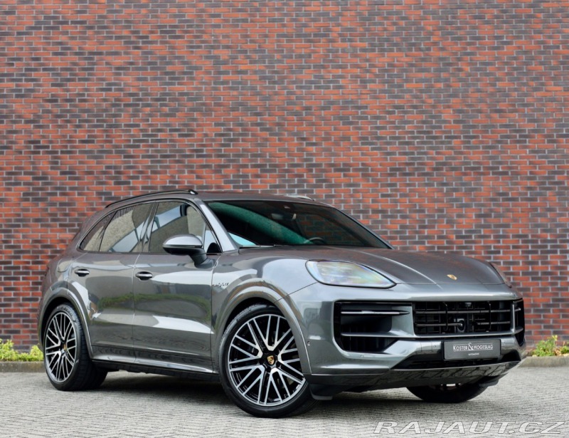 Porsche Cayenne 3.0 V6 eHybrid 346KW SPO