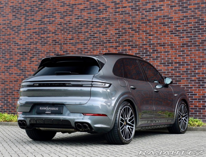 Porsche Cayenne 3.0 V6 eHybrid 346KW SPO 2024