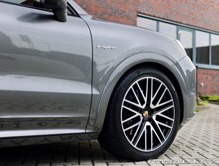 Porsche Cayenne 3.0 V6 eHybrid 346KW SPO 2024