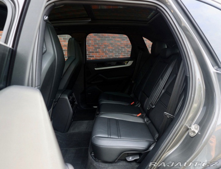 Porsche Cayenne 3.0 V6 eHybrid 346KW SPO 2024