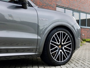 Porsche Cayenne 3.0 V6 eHybrid 346KW SPO 2024