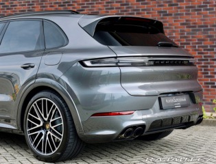 Porsche Cayenne 3.0 V6 eHybrid 346KW SPO 2024
