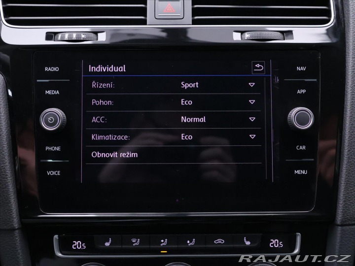 Volkswagen Golf 1,4 TSI 92kW Highline LED 2017