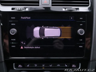 Volkswagen Golf 1,4 TSI 92kW Highline LED 2017