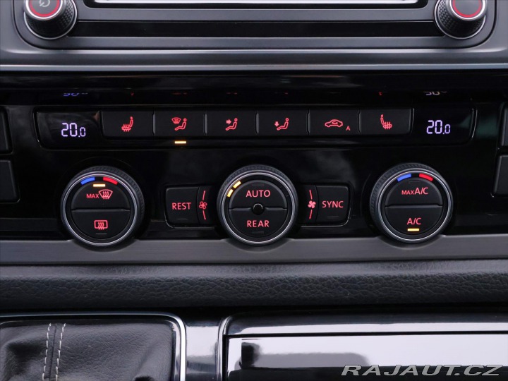 Volkswagen Multivan 2,0 TDI DSG Edition Kůže 2017