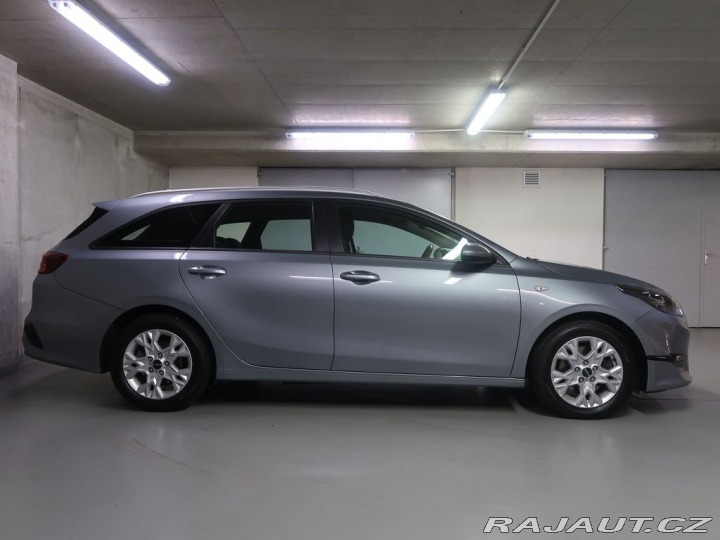 Kia Ceed 1.5T-GDI,CZ,Fresh 2022