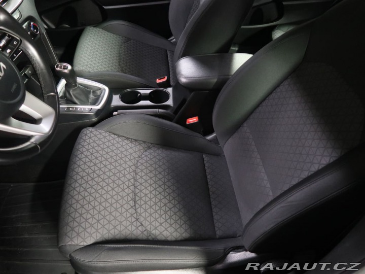Kia Ceed 1.5T-GDI,CZ,Fresh 2022