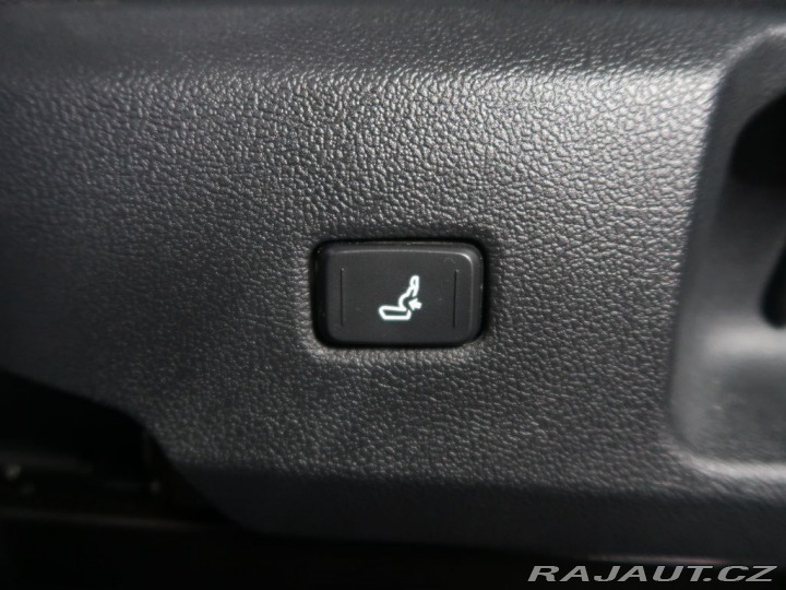 Toyota Corolla 1.8Hybrid,CZ,1Maj,Comfort 2022
