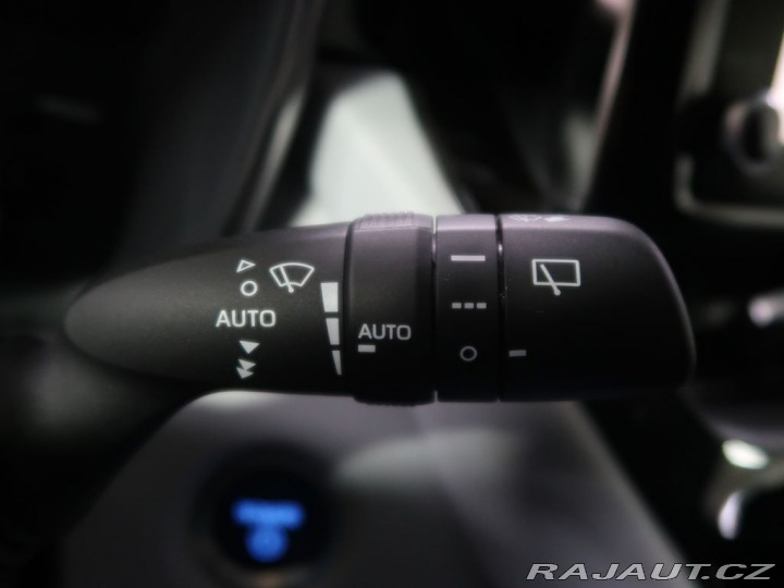 Toyota Corolla 1.8Hybrid,CZ,1Maj,Comfort 2022