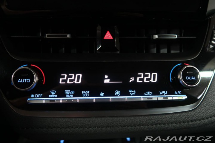 Toyota Corolla 1.5VVT-i,CZ,Comfort Style 2022