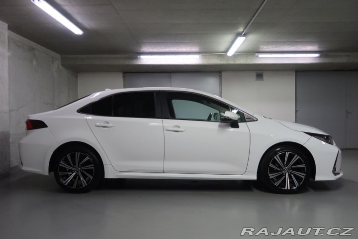 Toyota Corolla 1.5VVT-i,CZ,Comfort Style 2022
