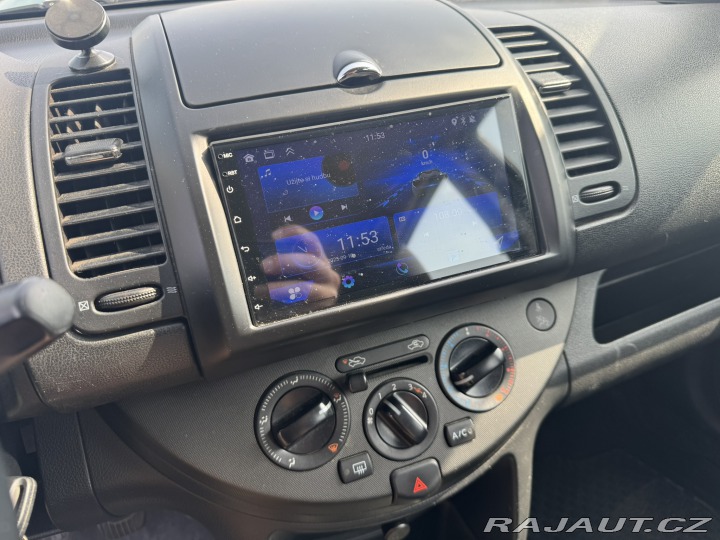 Nissan Note 1,4i 65 KW LPG 2006