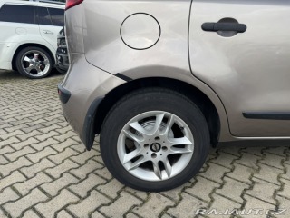 Nissan Note 1,4i 65 KW LPG 2006