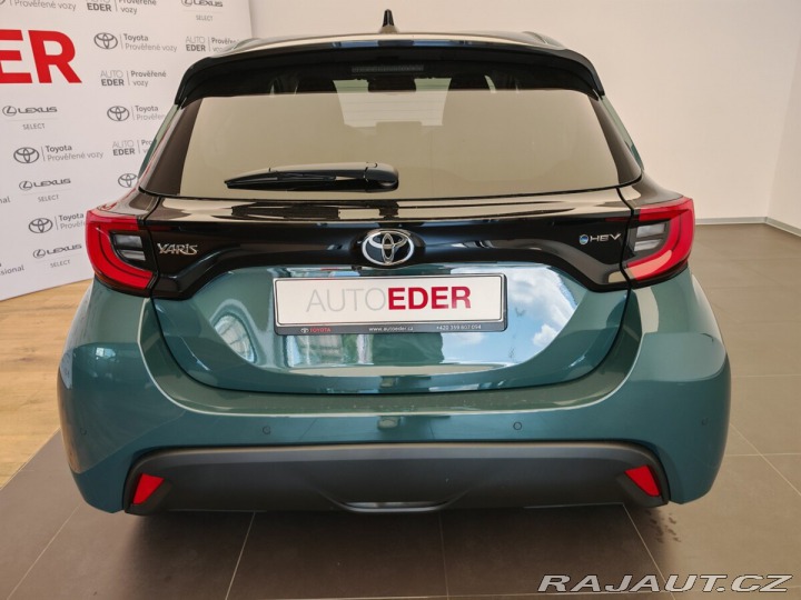 Toyota Yaris 1,5 Hybrid e-CVT Style 2025
