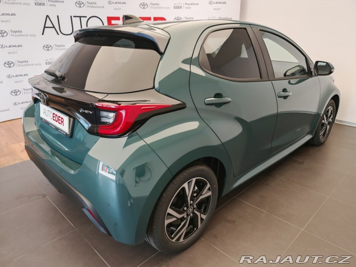 Toyota Yaris 1,5 Hybrid e-CVT Style 2025