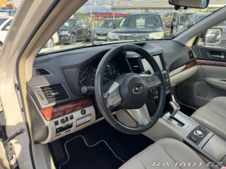 Subaru Outback 4X4 3,6i 191 KW KOLA LPG 2010