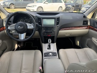 Subaru Outback 4X4 3,6i 191 KW KOLA LPG 2010