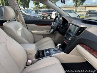 Subaru Outback 4X4 3,6i 191 KW KOLA LPG 2010