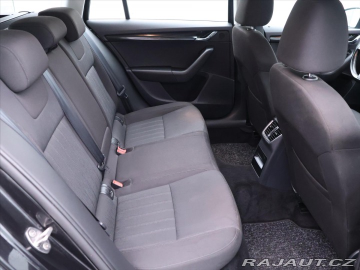 Škoda Octavia 1,6 TDI 85kW Ambition Kli 2019