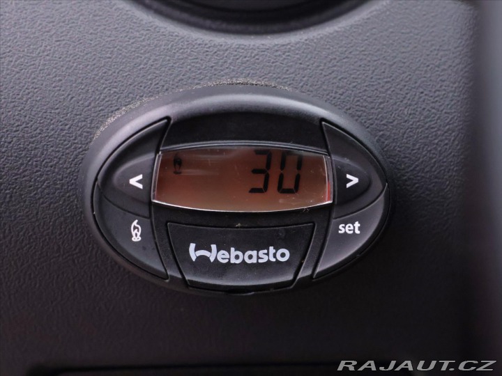 Nissan Qashqai 2,0 i 104kW Kůže Navi 7-M 2011