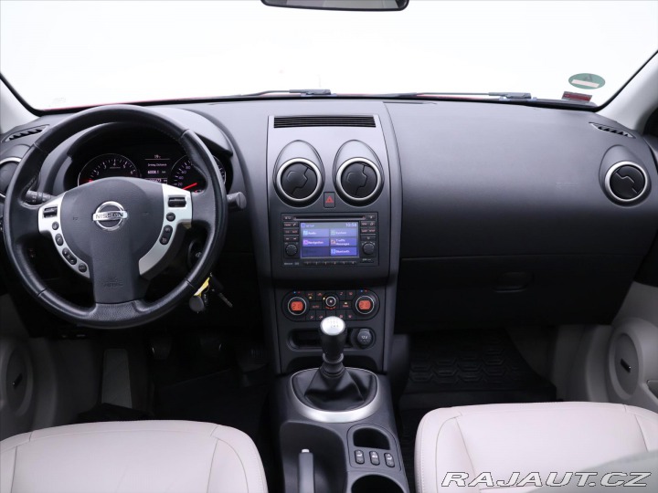 Nissan Qashqai 2,0 i 104kW Kůže Navi 7-M 2011