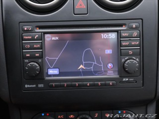 Nissan Qashqai 2,0 i 104kW Kůže Navi 7-M 2011