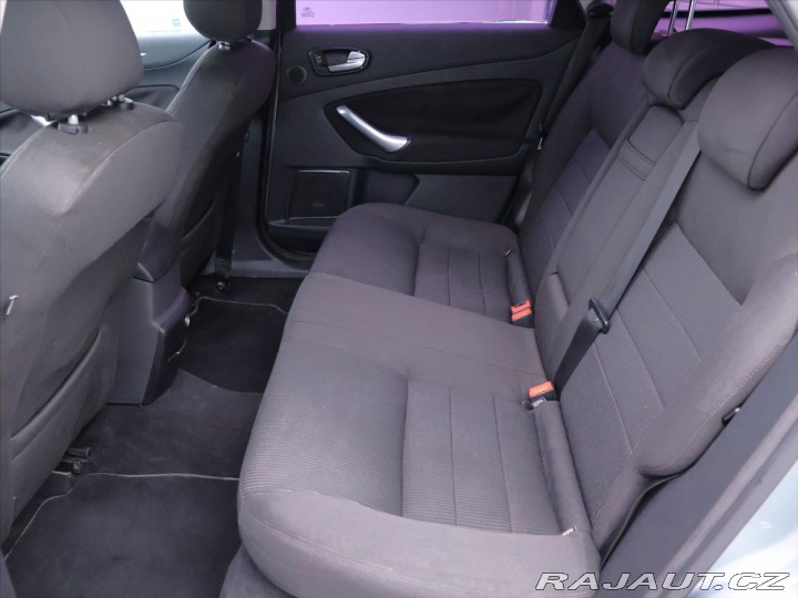Ford Mondeo 2,0 TDCI Xenon Tažné STK 2007