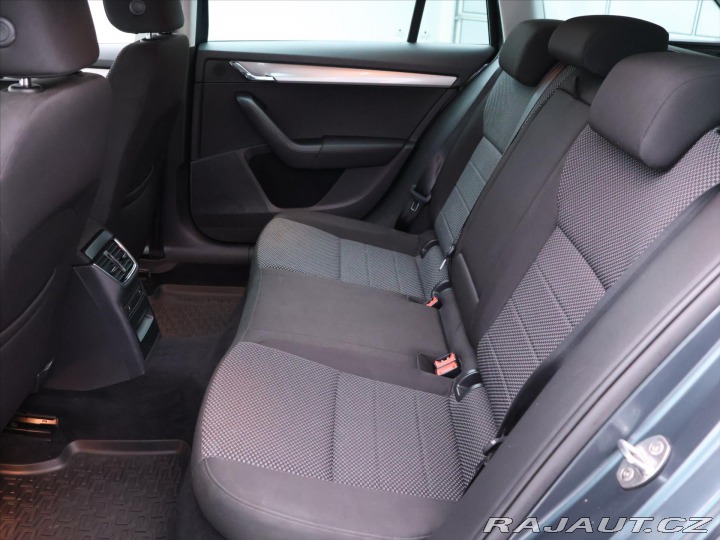 Škoda Octavia 1,6 TDI DSG CZ Xenon Kess 2016