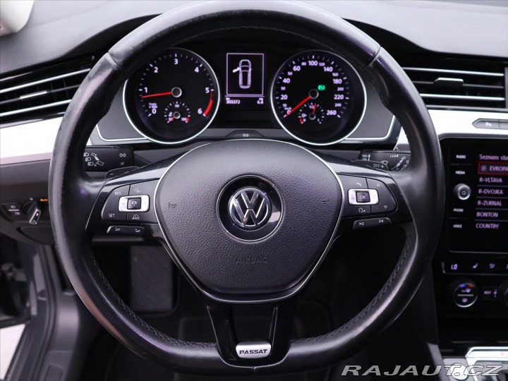 Volkswagen Passat 2,0 TDI 140kW DSG 4Motion 2015