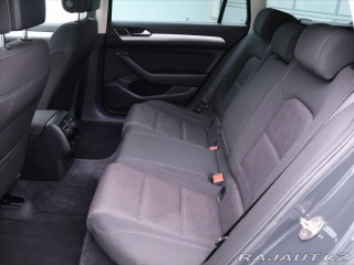 Volkswagen Passat 2,0 TDI 140kW DSG 4Motion 2015