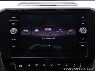 Volkswagen Passat 2,0 TDI 140kW DSG 4Motion 2015