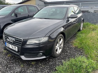 Audi A4 2,0   B8