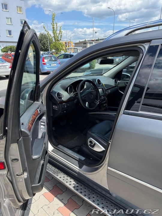 Mercedes-Benz GL 3,0 CDI 4MATIC, 165 kW, 2007