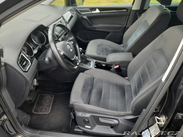 Volkswagen Golf 2,0 110kW,koupeno nové 2016