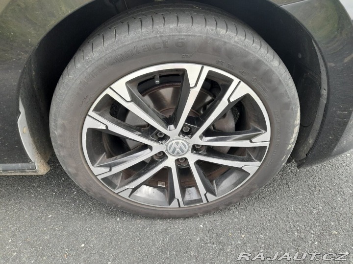 Volkswagen Golf 2,0 110kW,koupeno nové 2016