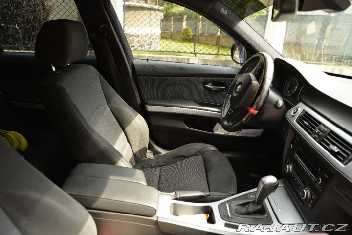BMW 3 E 91 330D M paket 2009