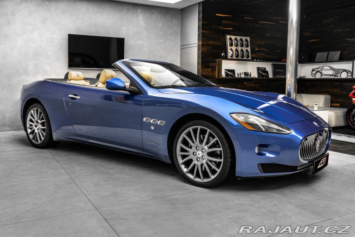 Maserati GranCabrio 4,7 V8, Automat 1800