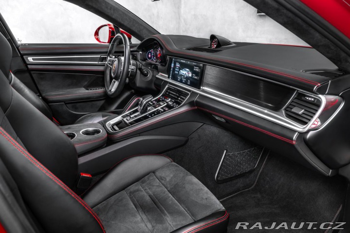 Porsche Panamera Nezávislé topení 1800