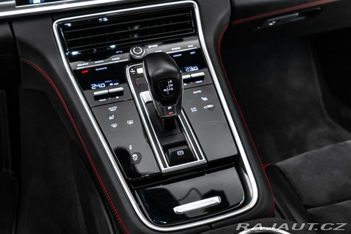 Porsche Panamera Nezávislé topení 1800