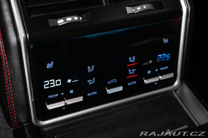 Porsche Panamera Nezávislé topení 1800