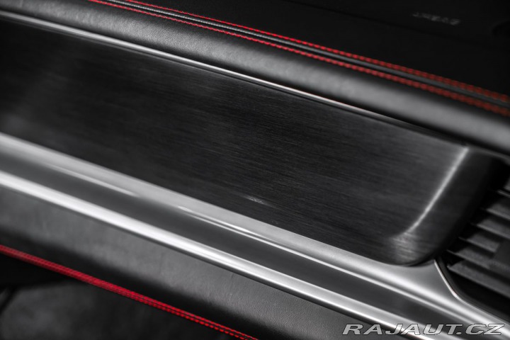 Porsche Panamera Nezávislé topení 1800