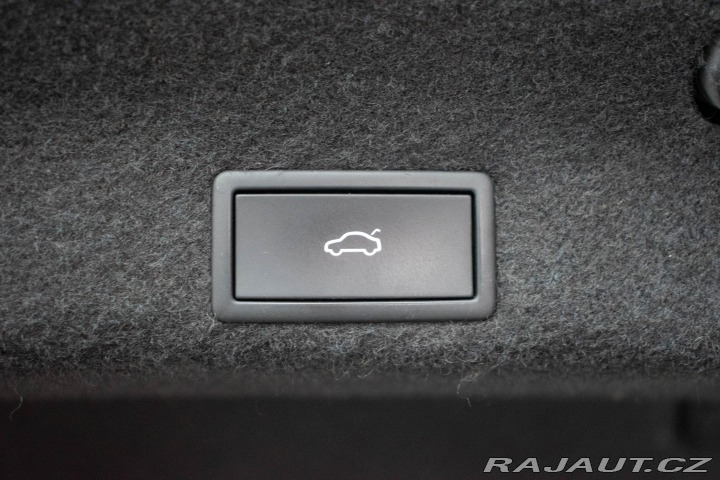 Volkswagen Passat TSI 206kW 4M*VIRTUAL*DPH* 2021