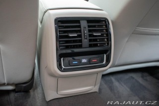 Volkswagen Passat TSI 206kW 4M*VIRTUAL*DPH* 2021