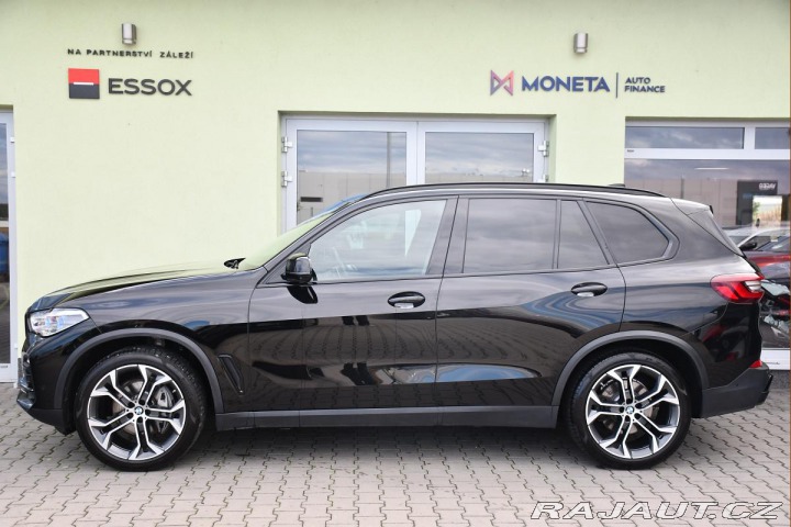 BMW X5 xD30d SPORT TAŽNÉ N.VISIO 2021