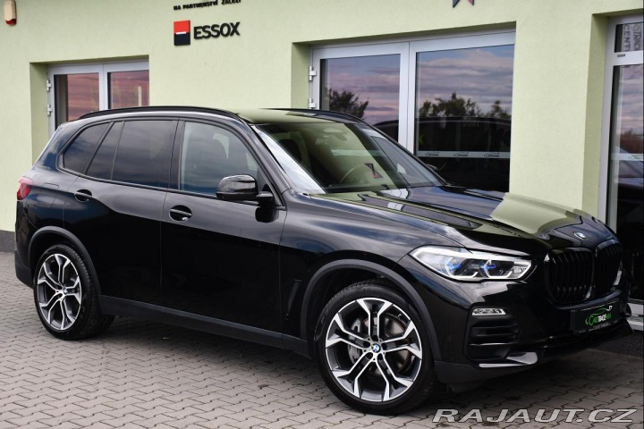 BMW X5 xD30d SPORT TAŽNÉ N.VISIO 2021