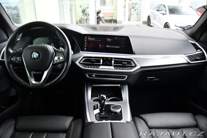 BMW X5 xD30d SPORT TAŽNÉ N.VISIO 2021