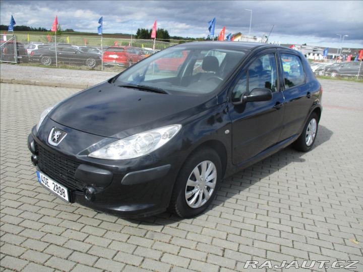 Peugeot 307 1,6 i 16V 80kw klimatroni 2006