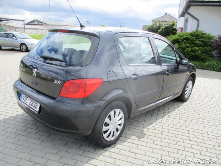 Peugeot 307 1,6 i 16V 80kw klimatroni 2006