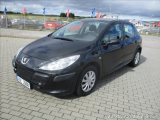 Peugeot 307 1,6 i 16V 80kw klimatroni 2006