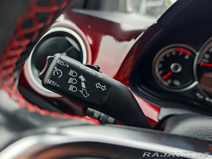 Volkswagen up! GTI 1.0 TSi Kamera nové Č 2021